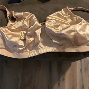 Nursing bra